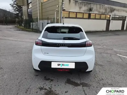 Photo 70 Peugeot 208  PureTech 75 S&S BVM5