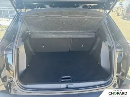 Photo 43 Peugeot 2008  PureTech 130 S&S BVM6