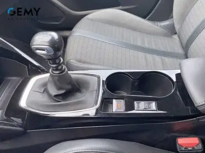 Photo 50 Peugeot 208 Gén. II Ph1 NG Allure 5