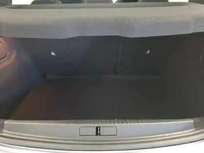 Photo 7 Peugeot 208  Hybrid 110 e-DCS6