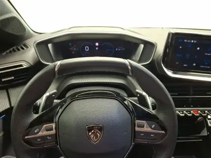 Photo 15 Peugeot 208  Hybrid 110 e-DCS6