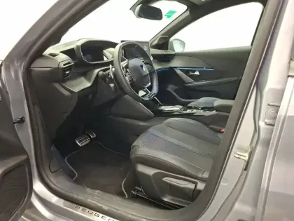 Photo 11 Peugeot 208  Hybrid 110 e-DCS6