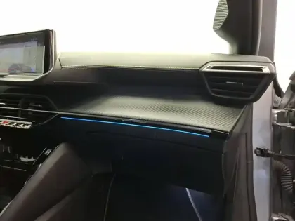 Photo 28 Peugeot 208  Hybrid 110 e-DCS6