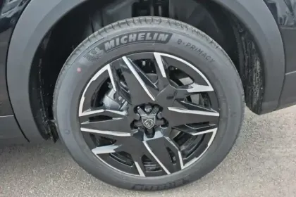 Photo 11 Peugeot 5008 Gén. III Ph1 GT 5