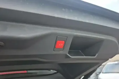 Photo 24 Peugeot 5008 Gén. III Ph1 GT 5