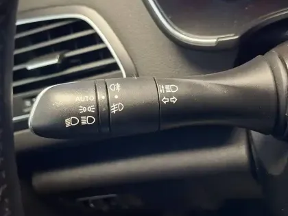 Photo 34 Renault Megane Mégane IV Berline Blue dCi 115 EDC - 20