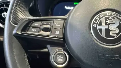 Photo 62 Alfa Romeo Tonale  1.5 Hybrid 130 ch TCT7