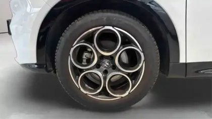 Photo 9 Alfa Romeo Tonale Gén. I Ph1 Sprint 5