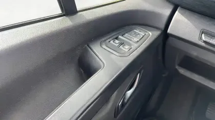 Photo 35 Nissan Primastar  FOURGON L1H1 2T8 2.0 DCI 130 S/S BVM