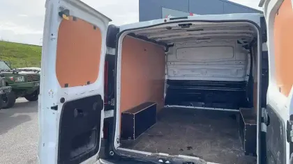 Photo 38 Nissan Primastar  FOURGON L1H1 2T8 2.0 DCI 130 S/S BVM