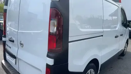 Photo 28 Nissan Primastar  FOURGON L1H1 2T8 2.0 DCI 130 S/S BVM