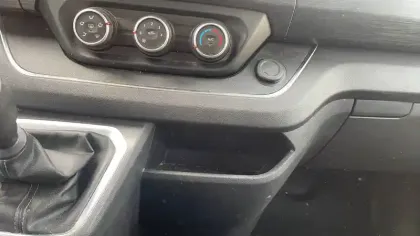 Photo 36 Nissan Primastar  FOURGON L1H1 2T8 2.0 DCI 130 S/S BVM