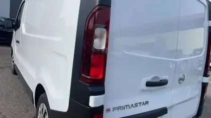 Photo 25 Nissan Primastar  FOURGON L1H1 2T8 2.0 DCI 130 S/S BVM