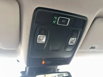 Photo 48 Renault Captur  mild hybrid 160 EDC