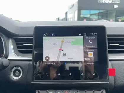 Photo 34 Renault Captur  mild hybrid 160 EDC