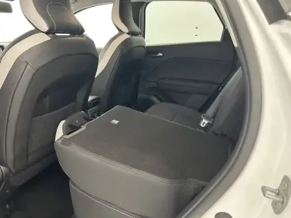 Photo 38 Renault Captur  E-Tech hybride 145