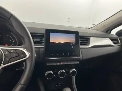 Photo 20 Renault Captur  E-Tech hybride 145