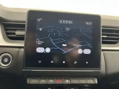 Photo 31 Renault Captur  E-Tech hybride 145