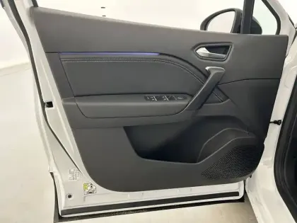 Photo 19 Renault Captur  E-Tech hybride 145