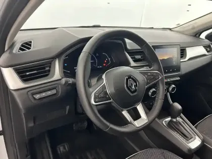 Photo 18 Renault Captur  E-Tech hybride 145