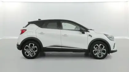 Photo 14 Renault Captur  E-Tech hybride 145