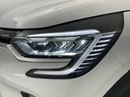 Photo 34 Renault Captur  E-Tech hybride 145