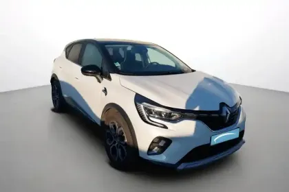 Photo 7 Renault Captur  E-Tech hybride 145
