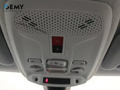 Photo 16 Peugeot 208  Electrique 50 kWh 136ch