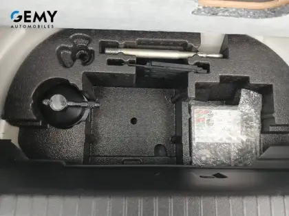 Photo 20 Peugeot 208  Electrique 50 kWh 136ch