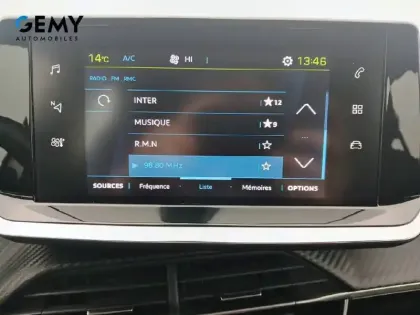 Photo 12 Peugeot 208  Electrique 50 kWh 136ch
