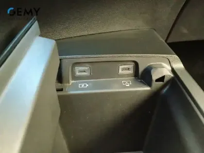 Photo 19 Peugeot 3008  Hybrid 136 e-DCS6