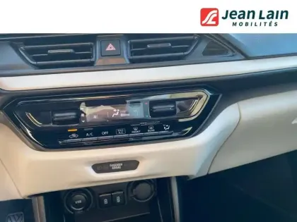 Photo 13 Suzuki Swift  1.2 Dualjet Hybrid