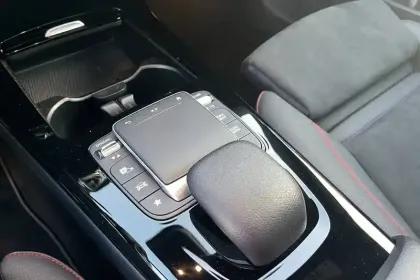 Photo 16 Mercedes CLA Gén. II (C118) Ph1 AMG Line 4