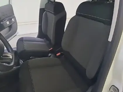 Photo 10 Citroën C3 Gén. III Ph2 NG PLUS 5