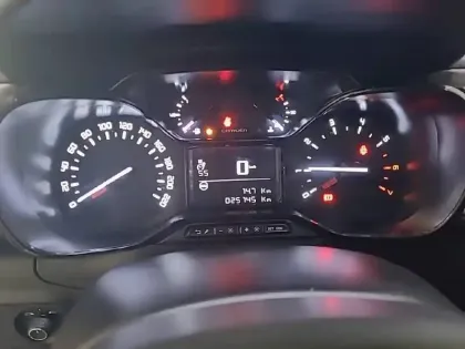 Photo 9 Citroën C3 Gén. III Ph2 NG PLUS 5