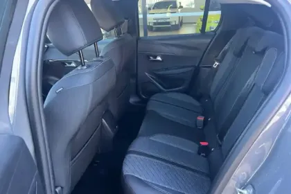 Photo 10 Peugeot 208  Hybrid 110 ch e-DCS6