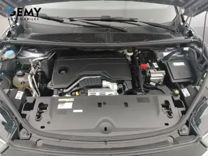 Photo 11 Peugeot 3008 Gén. III Ph1 GT 5