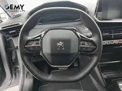 Photo 12 Peugeot 208  Electrique 50 kWh 136ch