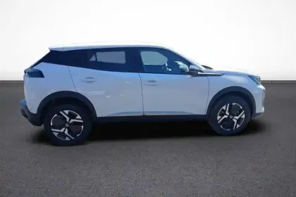 Photo 6 Peugeot 2008  Hybrid 145 e-DCS6