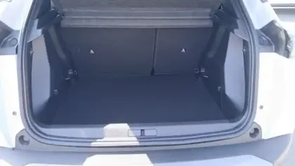 Photo 8 Peugeot 2008  Hybrid 145 e-DCS6