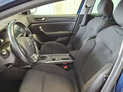 Photo 9 Renault Megane Mégane IV Estate TCe 140 FAP