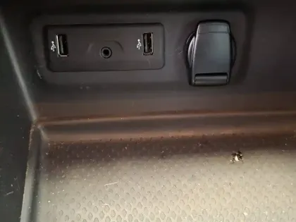 Photo 34 Renault Megane Mégane IV Estate TCe 140 FAP