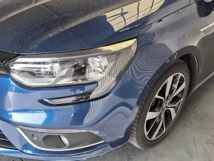 Photo 44 Renault Megane Mégane IV Estate TCe 140 FAP