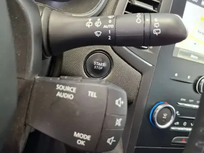 Photo 39 Renault Megane Mégane IV Estate TCe 140 FAP