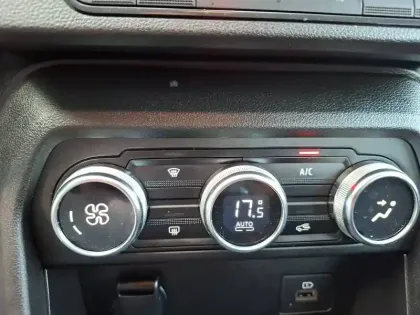 Photo 37 Dacia Sandero  TCe 90 - 22