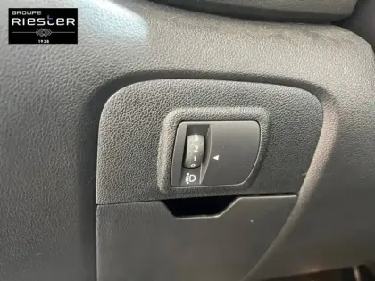 Photo 35 Renault Scenic  TCe 140 EDC