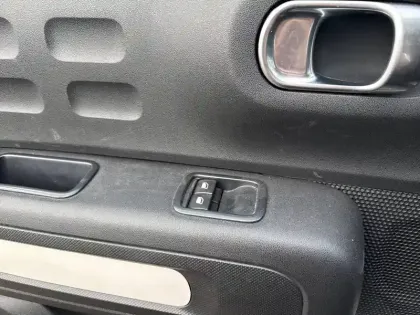 Photo 14 Citroën C3 Gén. III Ph2 Feel Pack 5