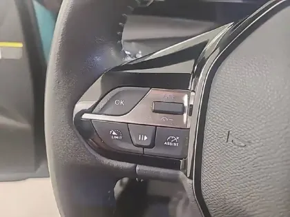 Photo 20 Peugeot 308  SW PureTech 130ch S&S BVM6