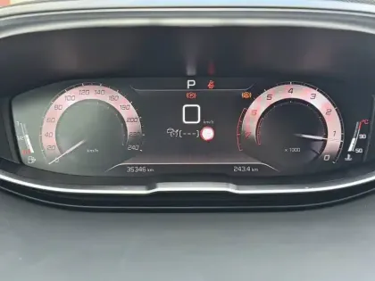 Photo 9 Peugeot 3008 Gén. II Ph2 NG GT 5