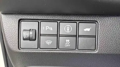 Photo 25 Honda HR-V Gén. III Ph1 Advance 5